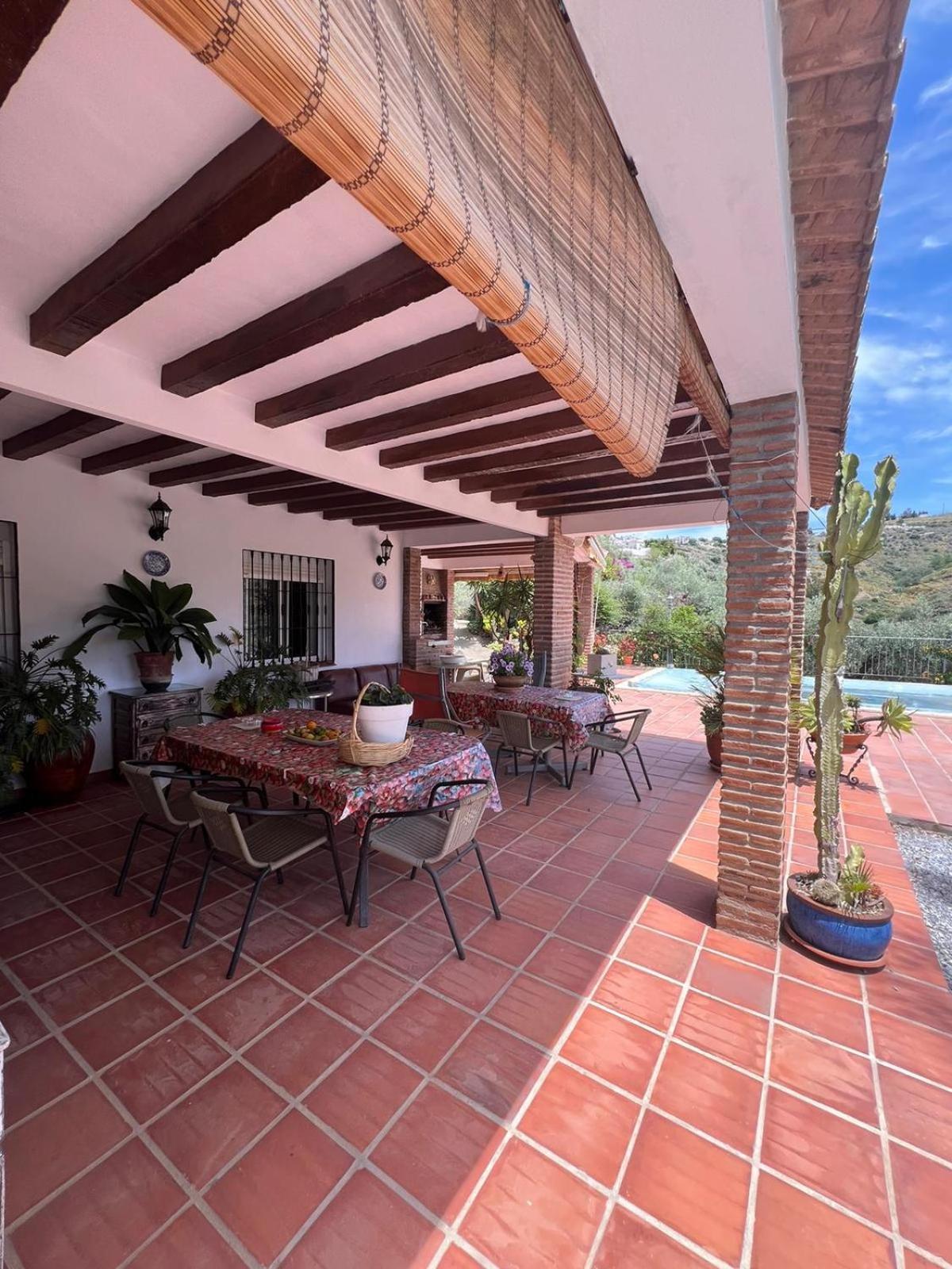 Los Olivos Malaga Exterior photo